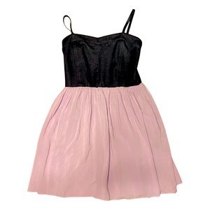 Girls/Juniors’ Dress